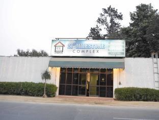 21 Milestone Hotel & Resort Nova Deli Exterior foto